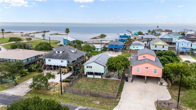 4006 Laguna Shores, Corpus Christi, TX 78418