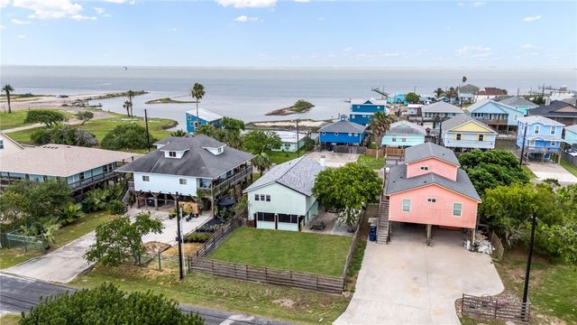 4006 Laguna Shores, Corpus Christi, TX 78418