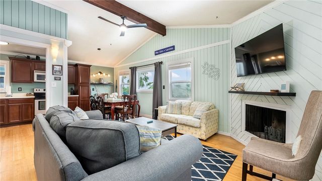 4006 Laguna Shores, Corpus Christi, TX 78418