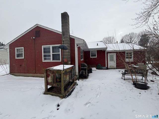 65 Brooklawn Drive, Meriden, CT 06450