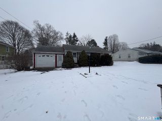 65 Brooklawn Drive, Meriden, CT 06450