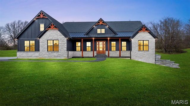 121 Spoonbill Lane, Foristell, MO 63348