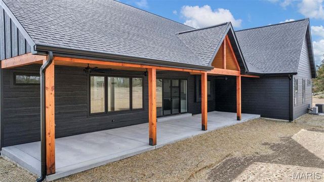 121 Spoonbill Lane, Foristell, MO 63348
