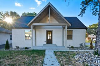 200 E Carter Avenue, Clarksville, IN 47129