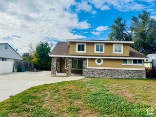 781 N SHERWOOD DR, Layton, UT 84041