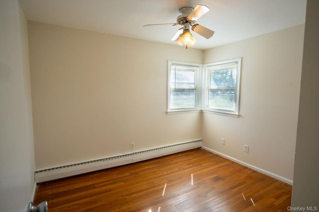 18 Edna Drive, Syosset, NY 11791