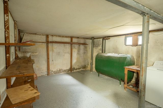 18 Edna Drive, Syosset, NY 11791