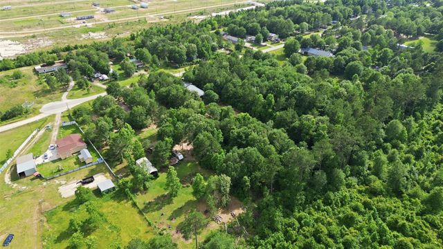 2327 County Road 3405, Cleveland, TX 77327