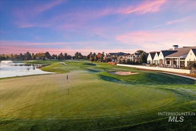 4061 W Highland Fall Ct, Meridian, ID 83646