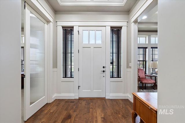 4061 W Highland Fall Ct, Meridian, ID 83646