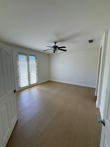 5424 Knotty Pine Way, Sacramento, CA 95835