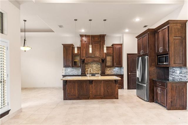 1216 Jalapeno Lane, Edinburg, TX 78539