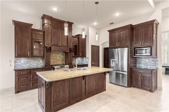 1216 Jalapeno Lane, Edinburg, TX 78539