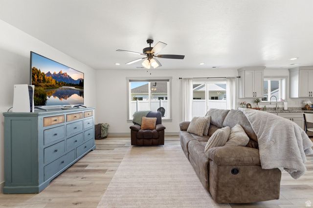 1275 S 300 W, Tremonton, UT 84337