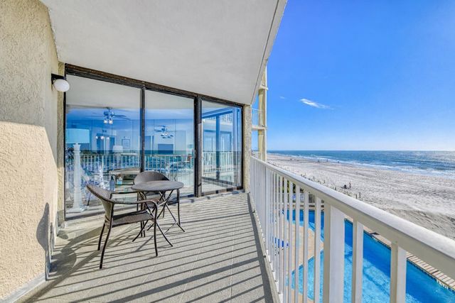 1990 N Waccamaw Dr Unit 202, Garden City Beach, SC 29576