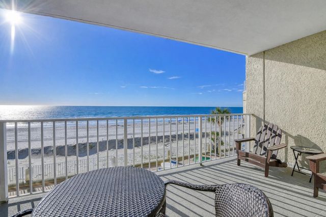 1990 N Waccamaw Dr Unit 202, Garden City Beach, SC 29576