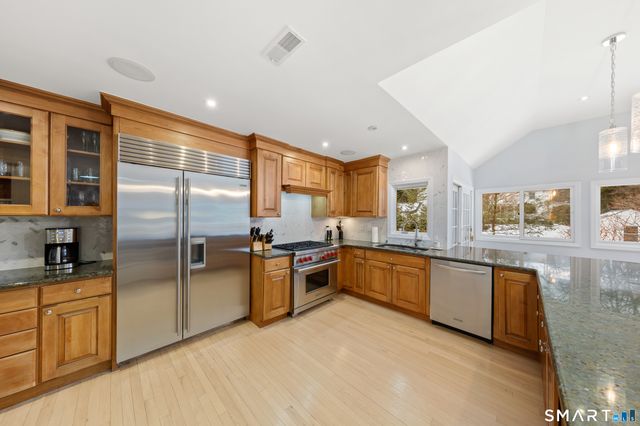 3 Revere Road, Darien, CT 06820