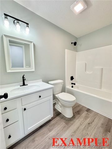 39 E Madison Street, Scottsburg, IN 47170