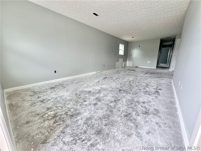 39 E Madison Street, Scottsburg, IN 47170