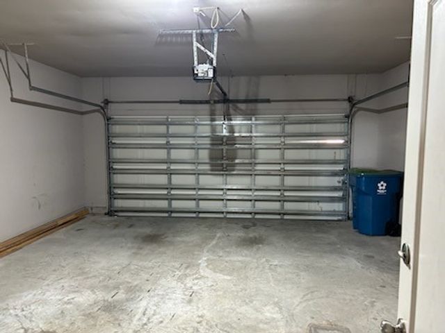 1001 Santa Catalina St, Portland, TX 78374