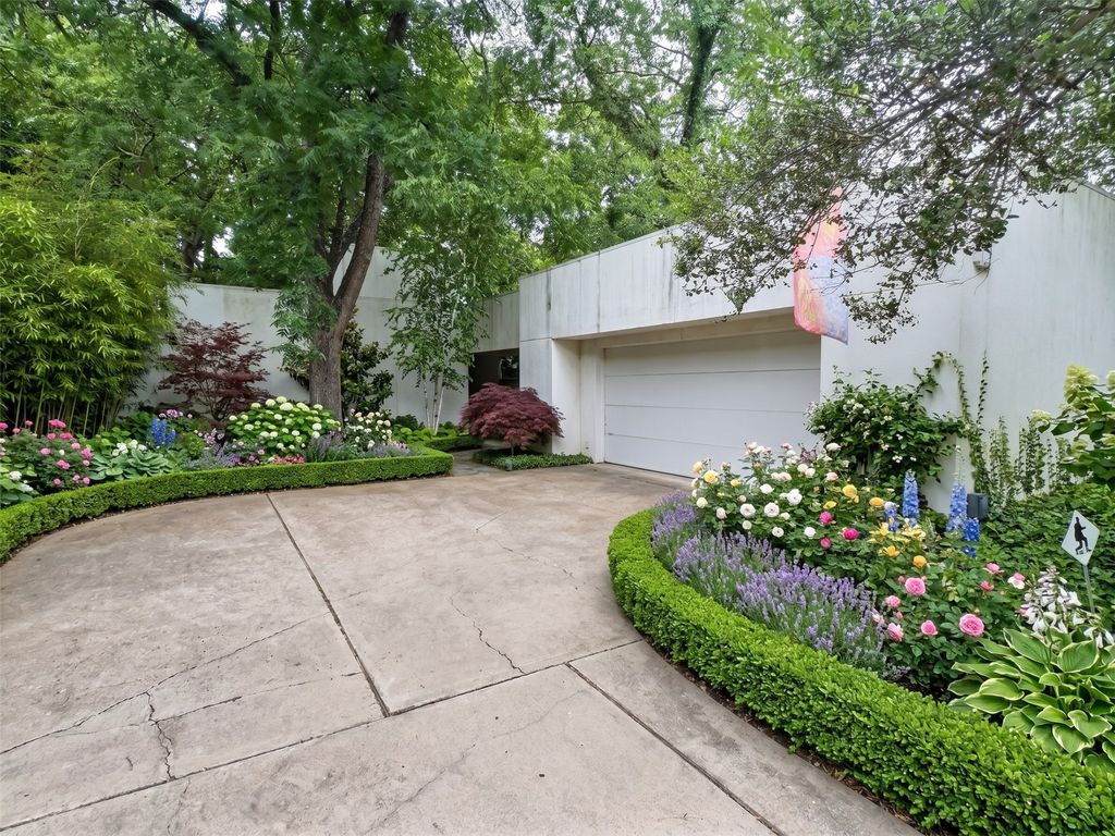 5108 Maple Springs Boulevard, Dallas, TX 75235