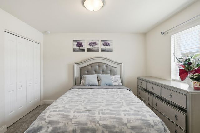 1414 Gates Drive, Schererville, IN 46375