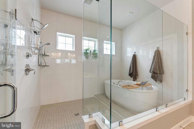 24277 GRAYLEAF WILLOW PL, Aldie, VA 20105