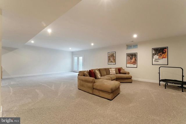 24277 GRAYLEAF WILLOW PL, Aldie, VA 20105