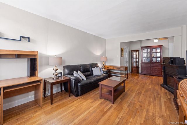 3105 Avenue V 5A, Brooklyn, NY 11229