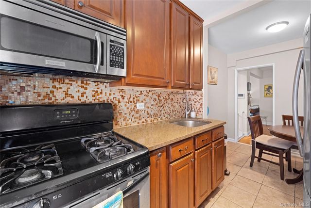 3105 Avenue V 5A, Brooklyn, NY 11229