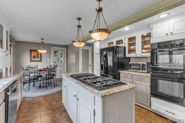 1731 Huth Road, Grand Island, NY 14072