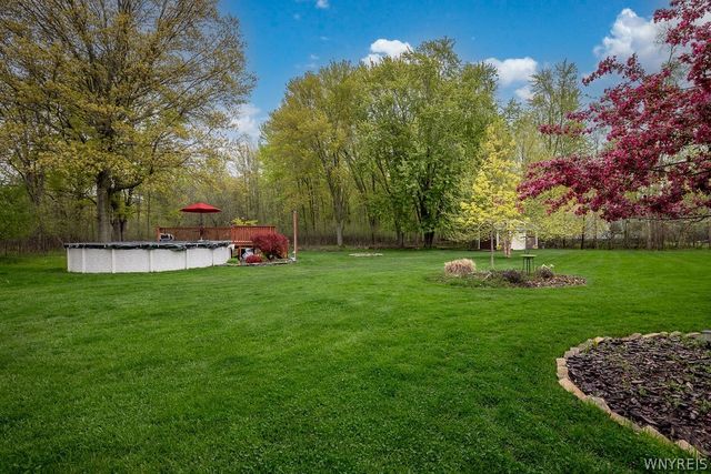 1731 Huth Road, Grand Island, NY 14072