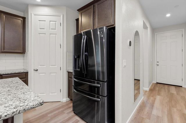 2052 Englebright Way, Plumas Lake, CA 95961