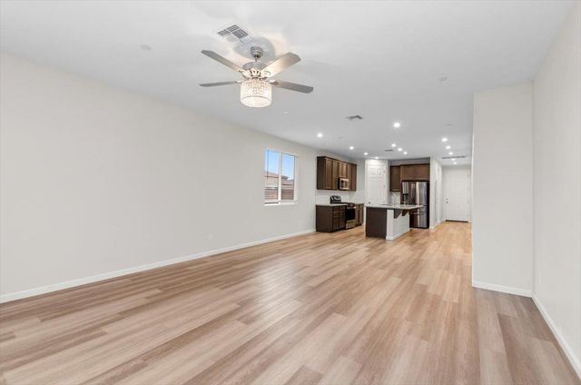 2052 Englebright Way, Plumas Lake, CA 95961