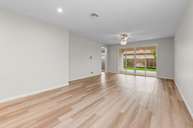 2052 Englebright Way, Plumas Lake, CA 95961