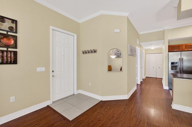 59 SE Palermo Court 106, Stuart, FL 34994