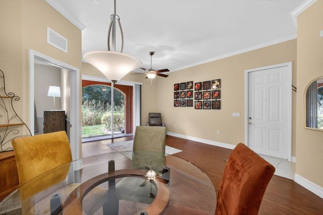 59 SE Palermo Court 106, Stuart, FL 34994