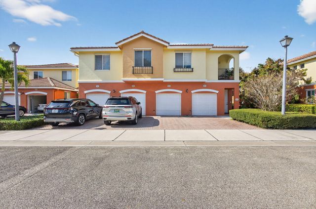 59 SE Palermo Court 106, Stuart, FL 34994