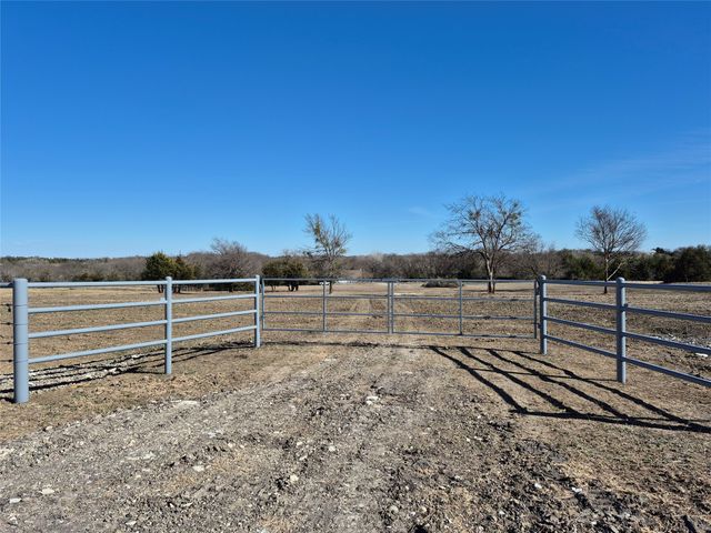 1149 CR 4642, Trenton, TX 75490