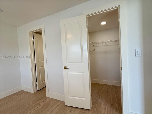 8600 Sunrise Lakes Boulevard 102, Sunrise, FL 33322