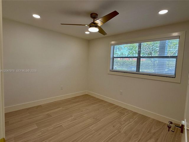 8600 Sunrise Lakes Boulevard 102, Sunrise, FL 33322