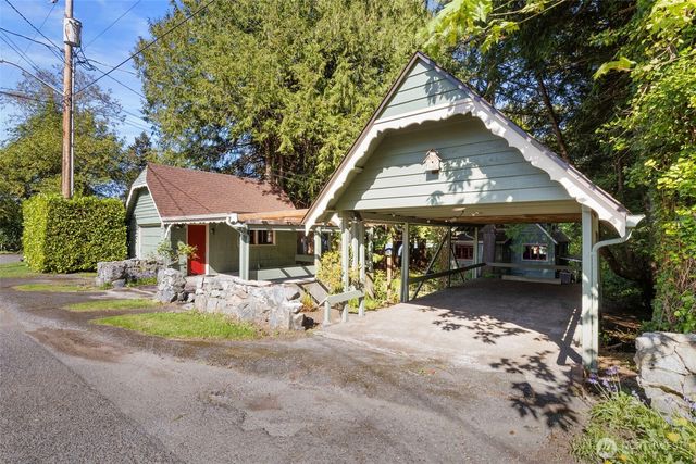 2022 Taft Avenue, Bremerton, WA 98312