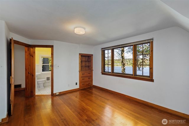 2022 Taft Avenue, Bremerton, WA 98312