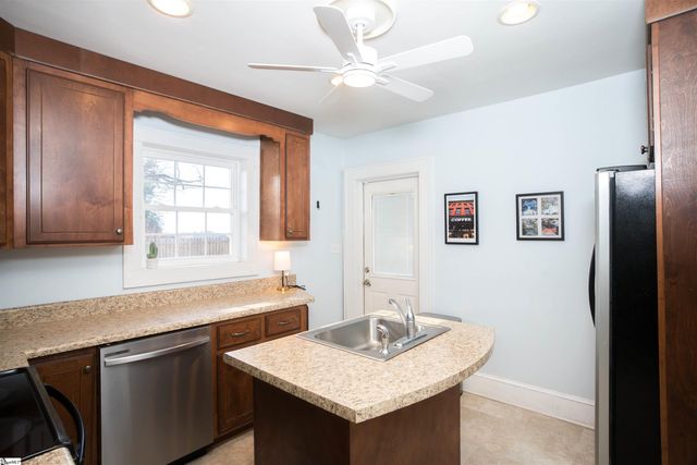 609 Bonham Court, Anderson, SC 29621