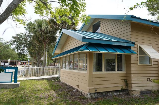1004 TALTON AVENUE, Deland, FL 32720