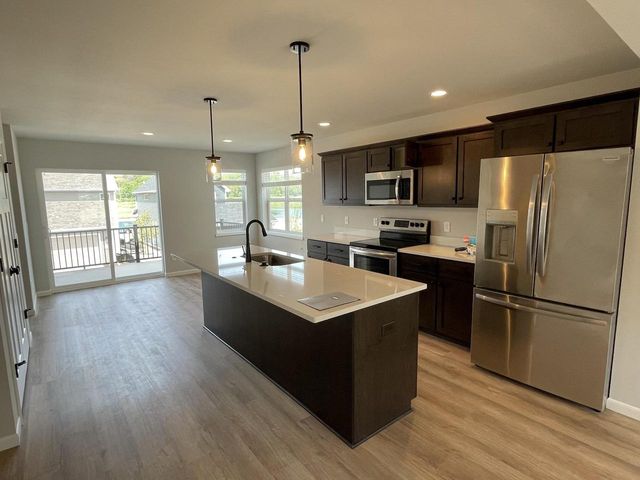 2109-2113 Spring Dreams Lane, Madison, WI 53718
