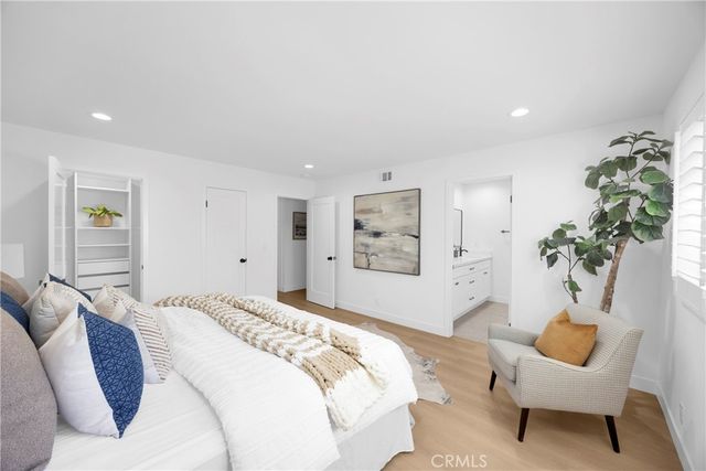 17915 Santa Olivia, Fountain Valley, CA 92708