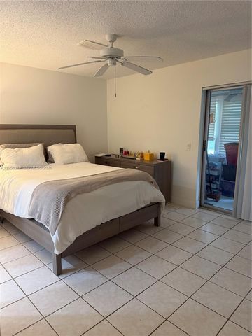358 Markham P 358, Deerfield Beach, FL 33442