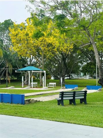 358 Markham P 358, Deerfield Beach, FL 33442