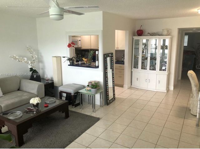 358 Markham P 358, Deerfield Beach, FL 33442